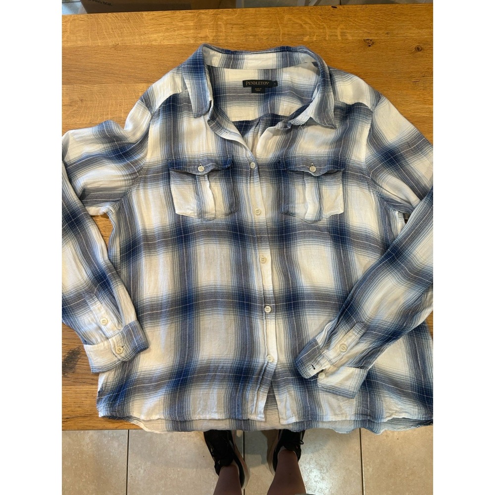 Women's Blues Flannel Pendleton Button Up Shirt Size L
